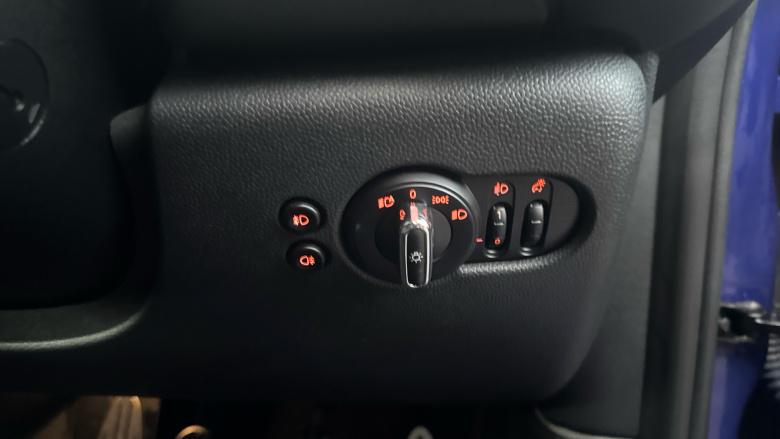 MINI Hatchback 2.0 Cooper S Sport II 3dr Petrol Hatchback